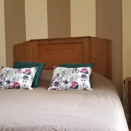 D'hotes Du Tilleul Bed & Breakfast Nanteuil-en-Vallée